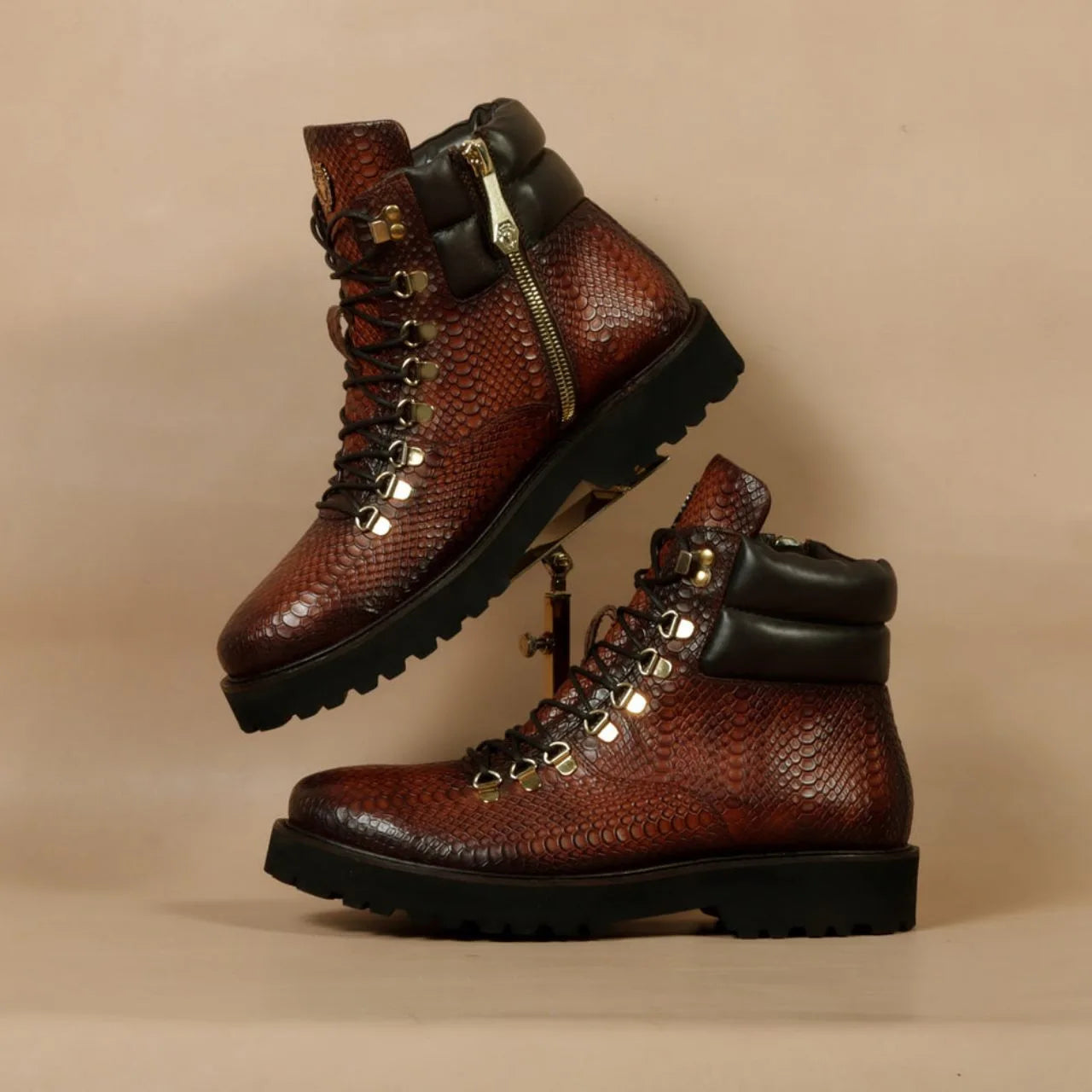TAN CHUNKY BOOT IN SNAKE SKIN TEXTURED LEATHER