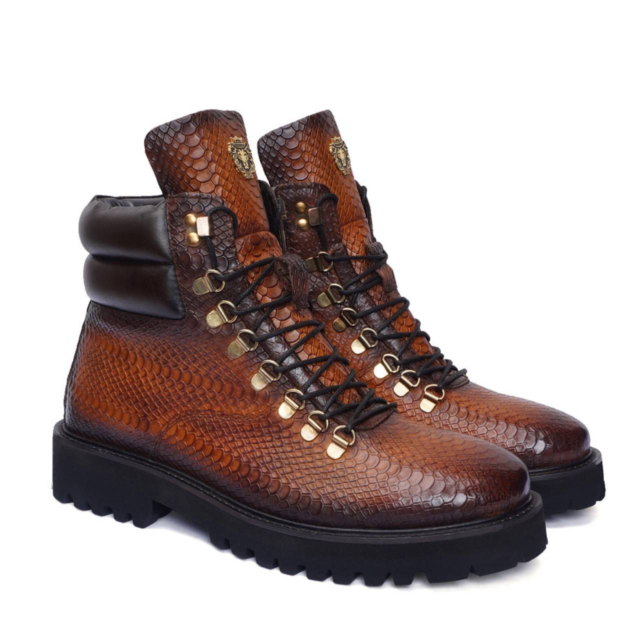 TAN CHUNKY BOOT IN SNAKE SKIN TEXTURED LEATHER - 9.5