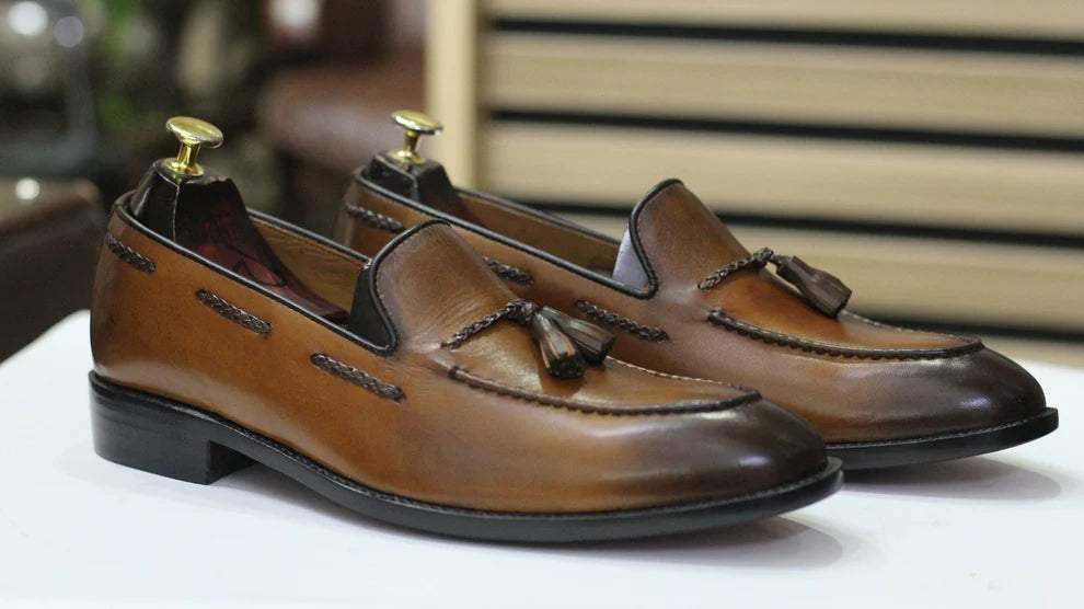 Handmade Tussle Loafer Shoes, Leather Dark Brown Loafers For Men's