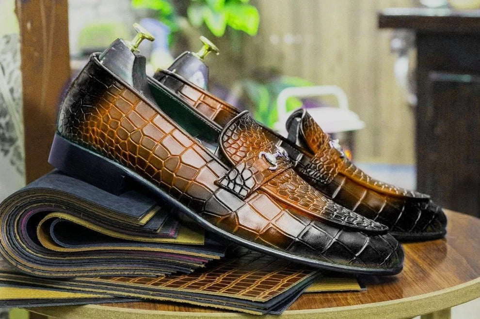 New Handmade Alligator Textured Buckle Loafers